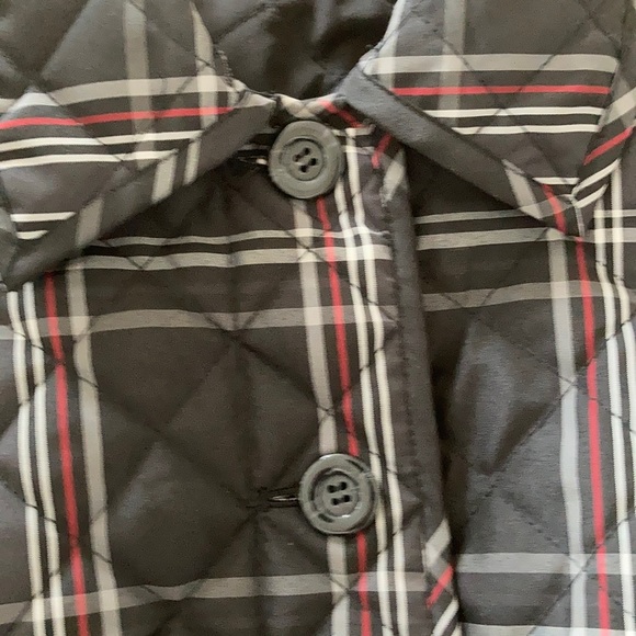 Quilted reversible coat - Picture 2 of 4